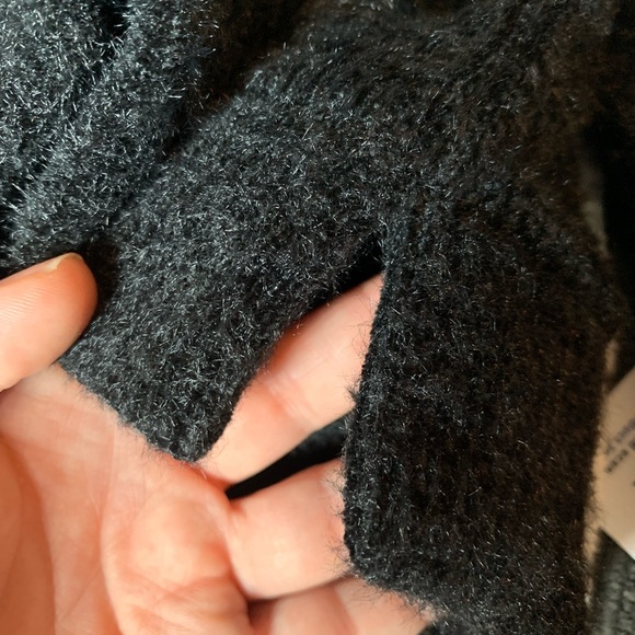 NWT Old Navy pullover black sweater. Kids. Size 8. - Picture 6 of 6